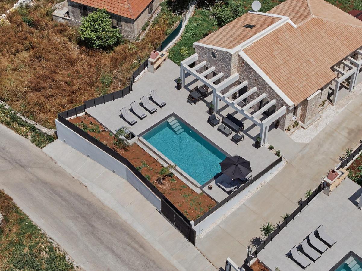 Volímai Mouzaki'S Stone Villas מראה חיצוני תמונה